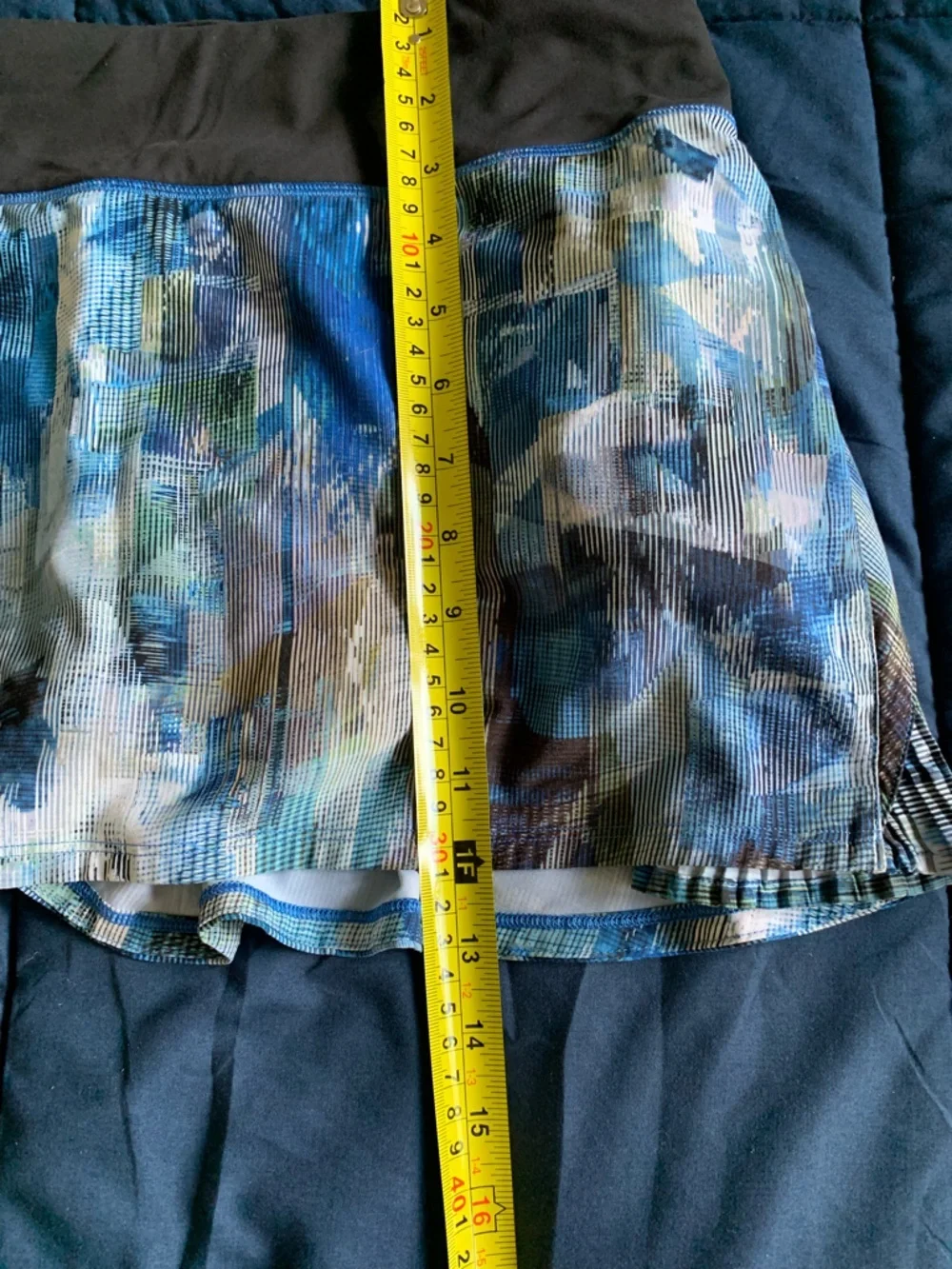 lululemon athletica Play off the pleats Skirt size 6